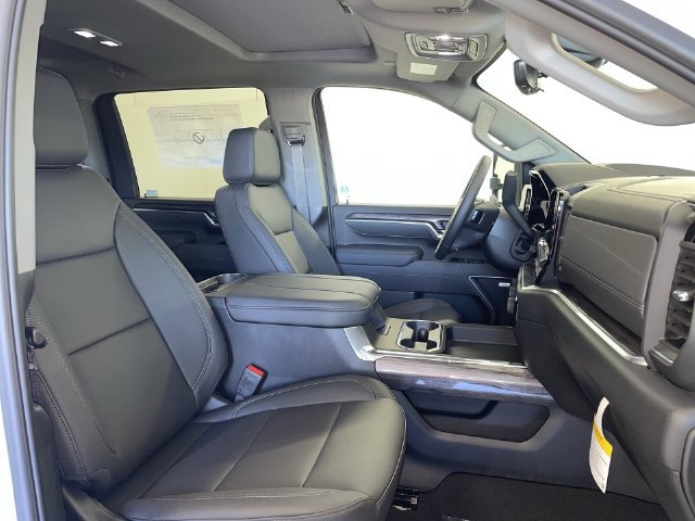 New 2026 Chevrolet Silverado 2500 LTZ w/ LTZ Plus Package AWD/4WD image 23