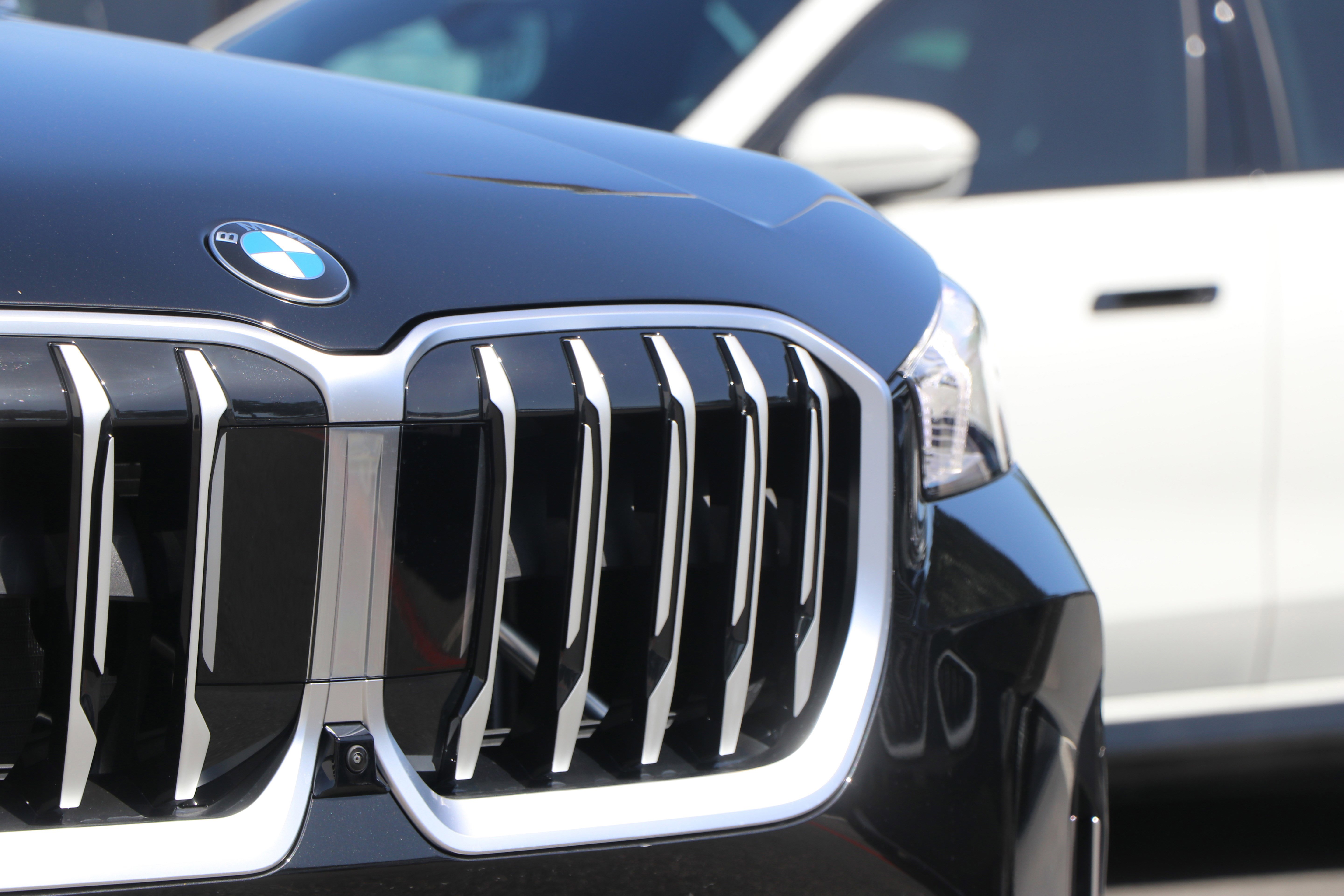 Certified 2025 BMW X1 xDrive28i w/ Technology Package AWD/4WD image 6