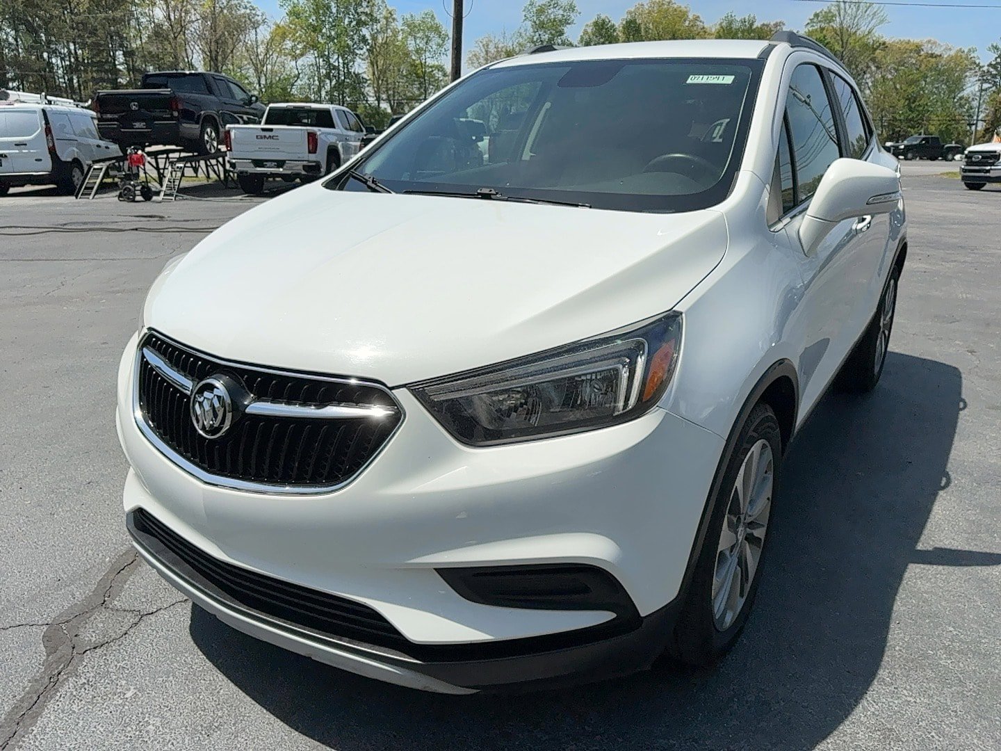 Used 2017 Buick Encore Preferred FWD image 1