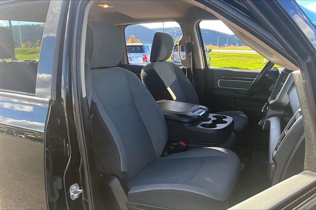 Used 2020 RAM 3500 Big Horn AWD/4WD image 7