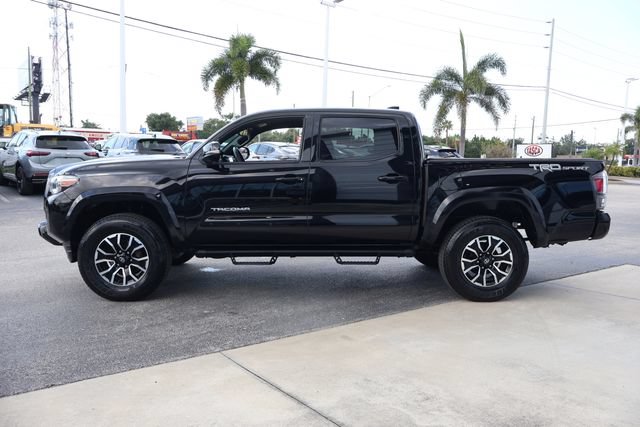 Used 2021 Toyota Tacoma TRD Sport RWD image 5