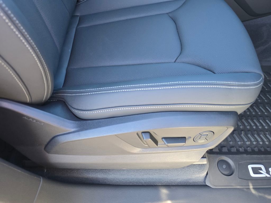 New 2026 Audi Q8 Premium Plus AWD/4WD image 34