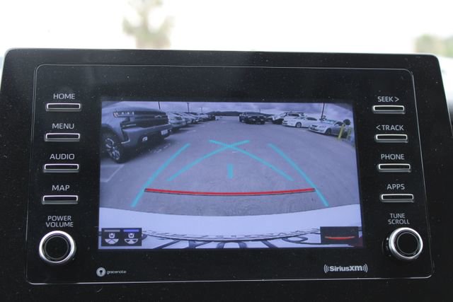 Used 2024 Toyota Camry SE FWD image 12