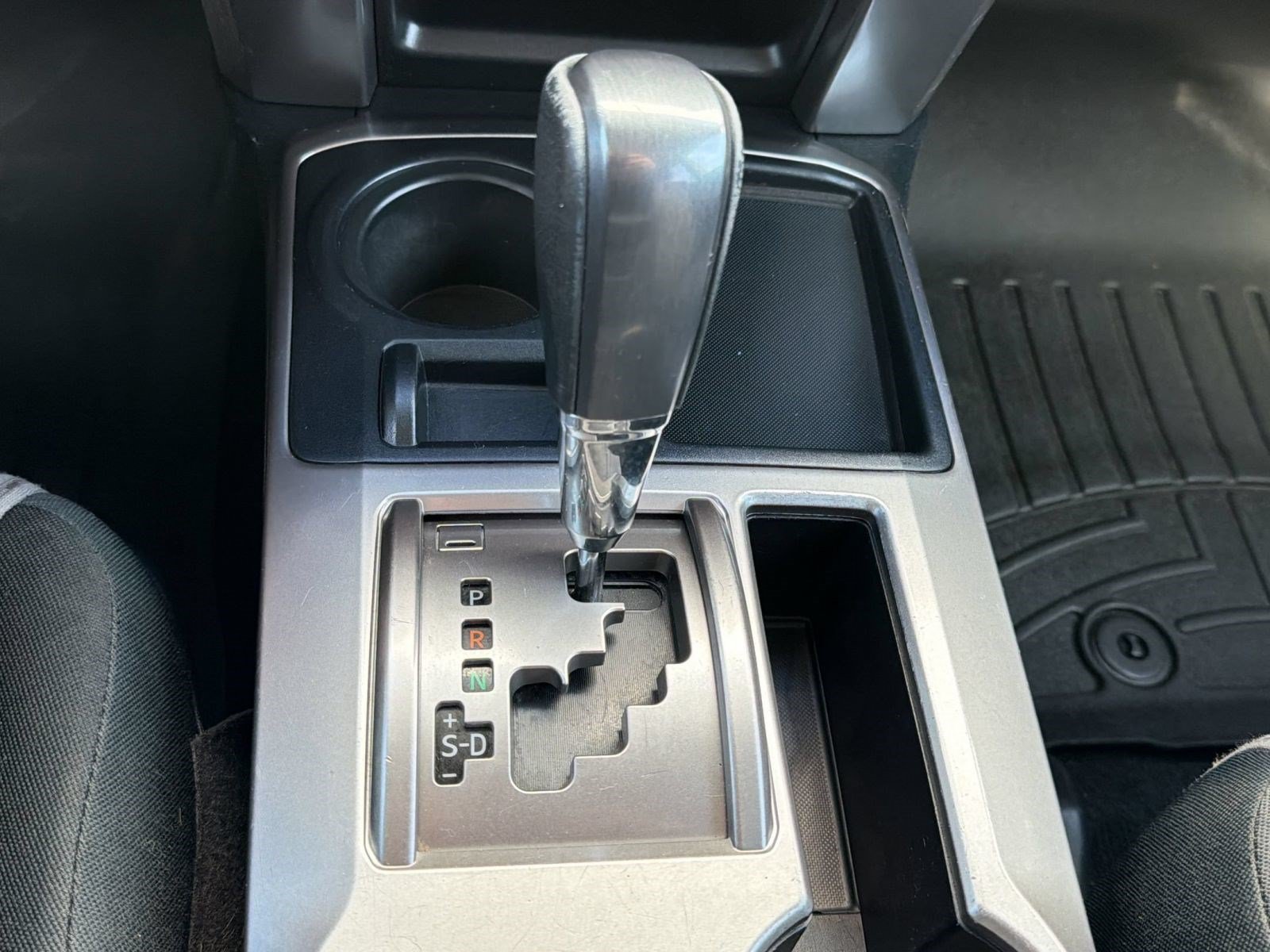 Used 2018 Toyota 4Runner SR5 RWD image 19