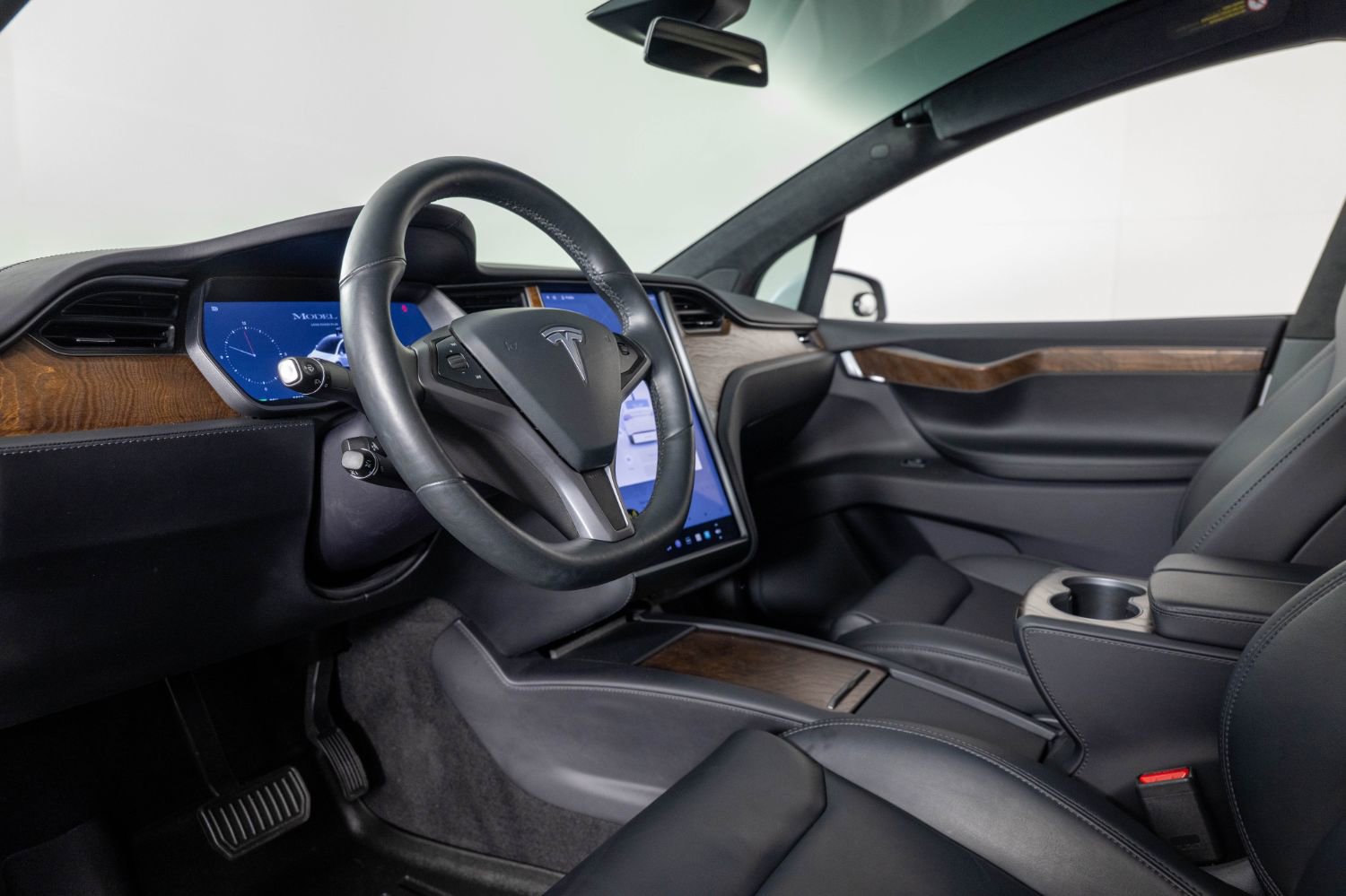 Used 2020 Tesla Model X Long Range image 14