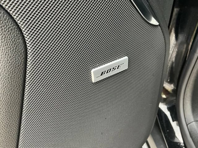 Used 2025 Chevrolet Suburban High Country AWD/4WD image 35