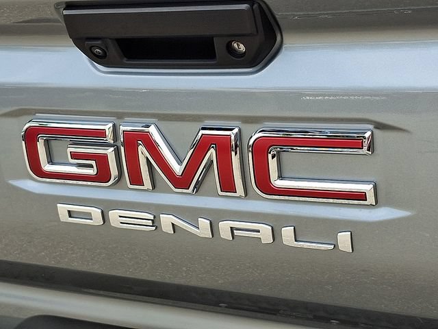 Used 2025 GMC Canyon Denali AWD/4WD image 31