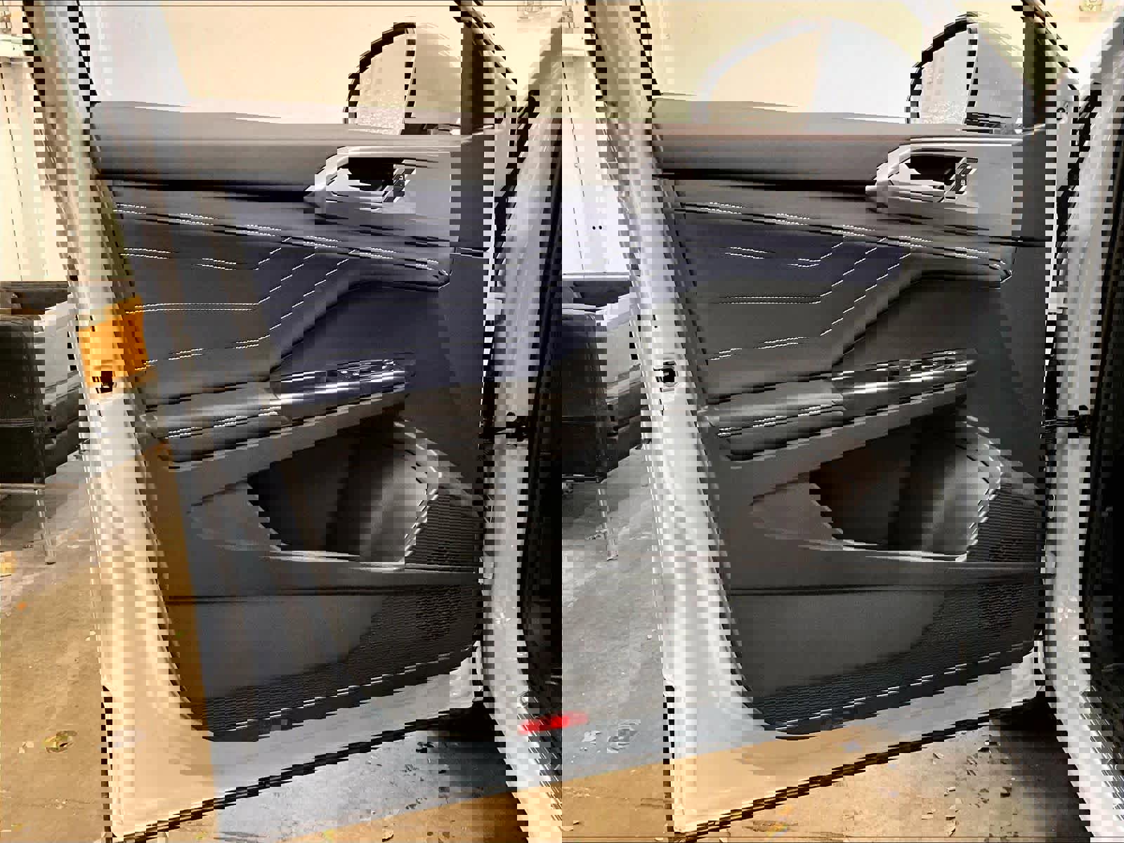 New 2026 Volkswagen Taos SEL image 23