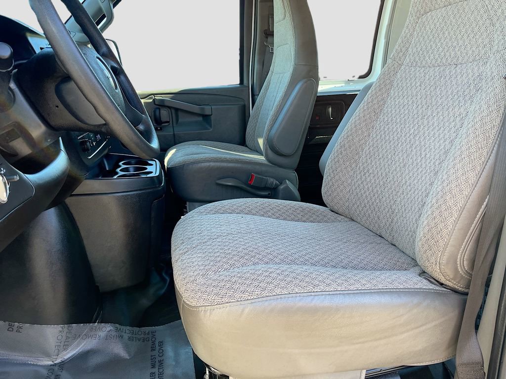 Used 2024 Chevrolet Express 2500 w/ Driver Convenience Package RWD image 19