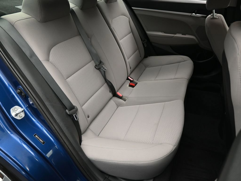 Used 2020 Hyundai Elantra SE image 26
