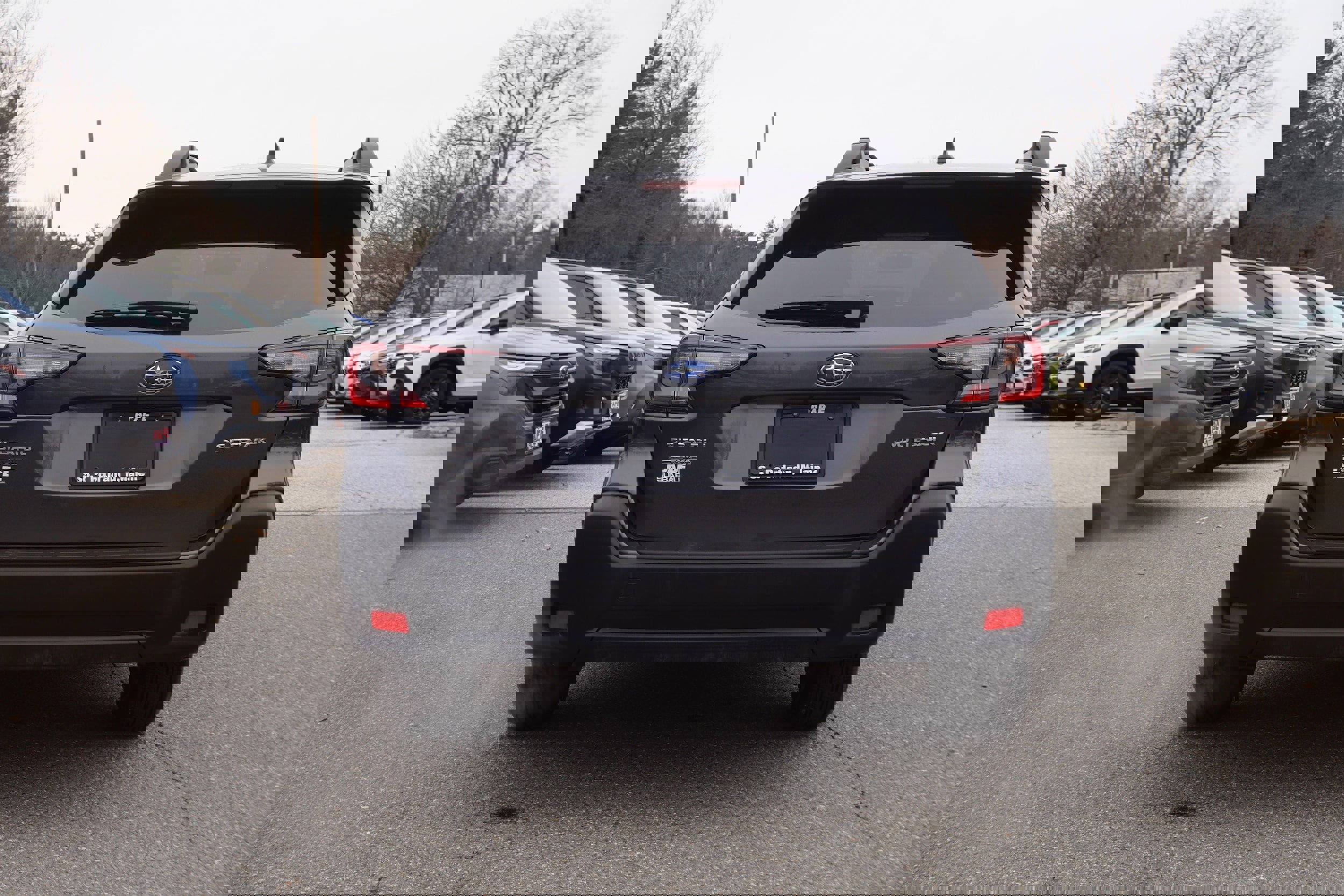 Certified 2025 Subaru Outback Premium image 6