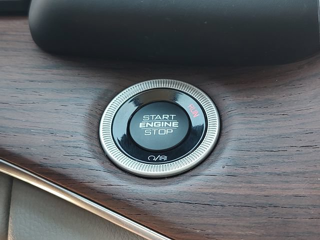 Used 2023 Jeep Grand Cherokee L Summit w/ Advanced Protech Group IV RWD image 35