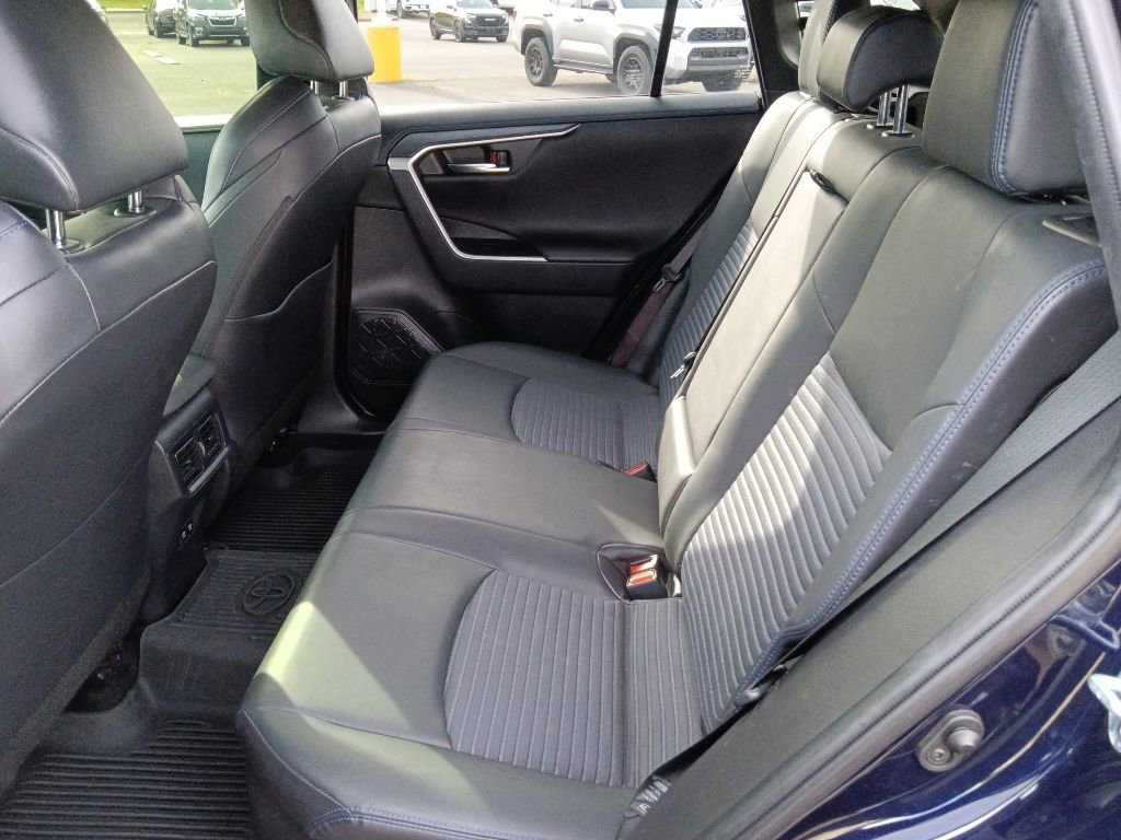 Used 2021 Toyota RAV4 XSE w/ XSE Grade Weather Package AWD/4WD image 28