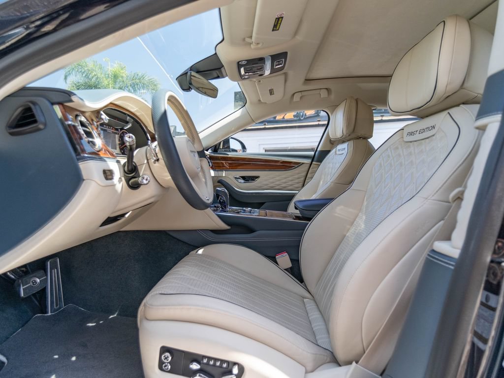 Used 2020 Bentley Flying Spur W12 w/ First Edition Specification AWD/4WD image 13