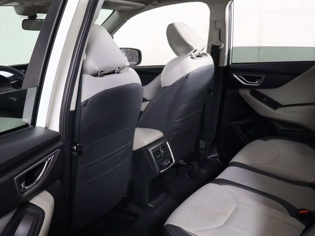 Used 2020 Subaru Forester Premium AWD/4WD image 28