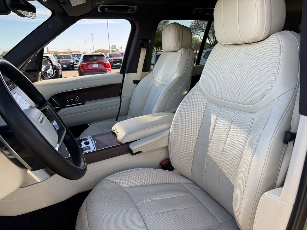 Used 2023 Land Rover Range Rover SE AWD/4WD image 20