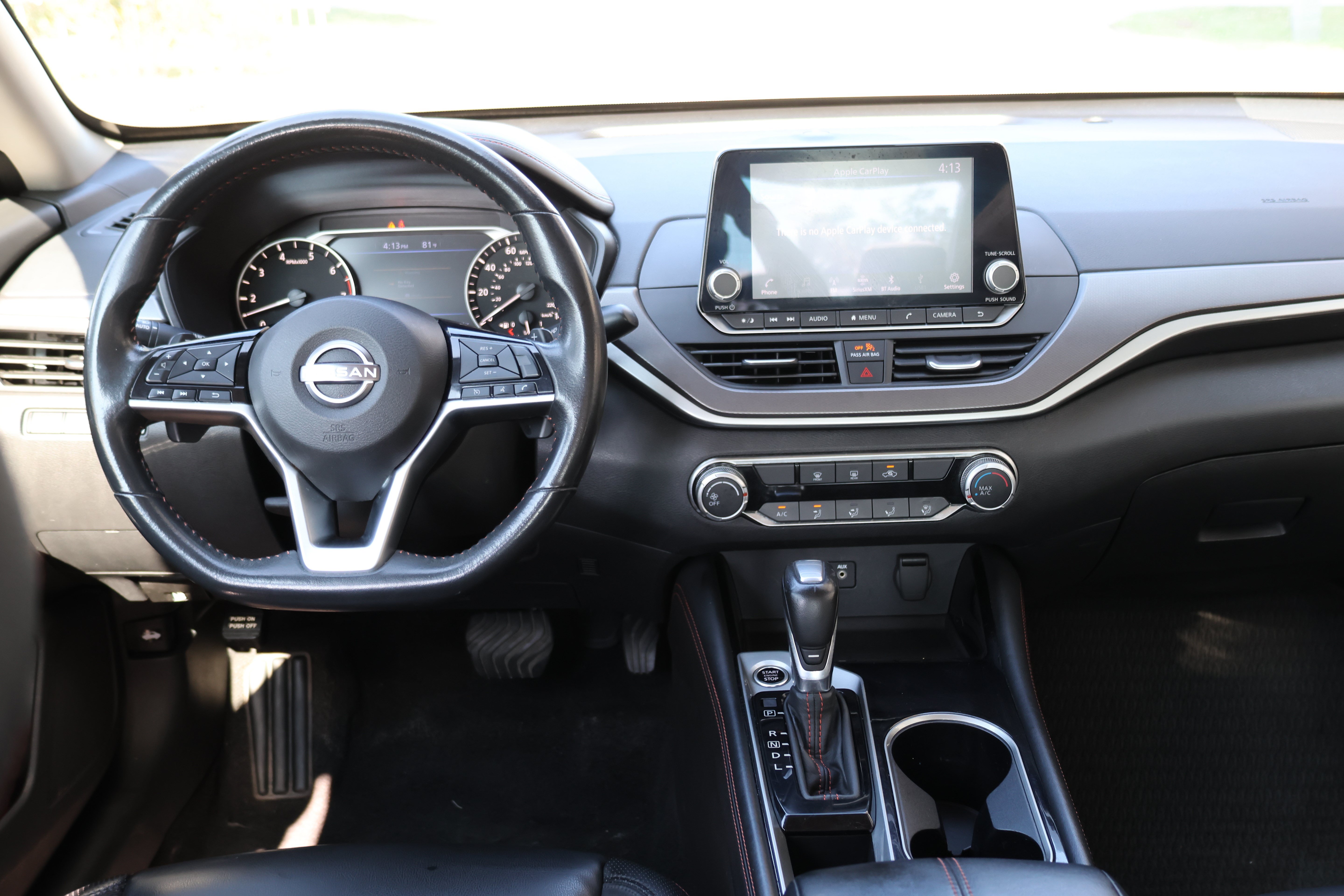 Used 2024 Nissan Altima 2.5 SR FWD image 24