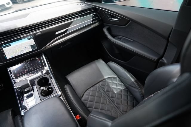 Used 2023 Audi SQ8 Prestige AWD/4WD image 24