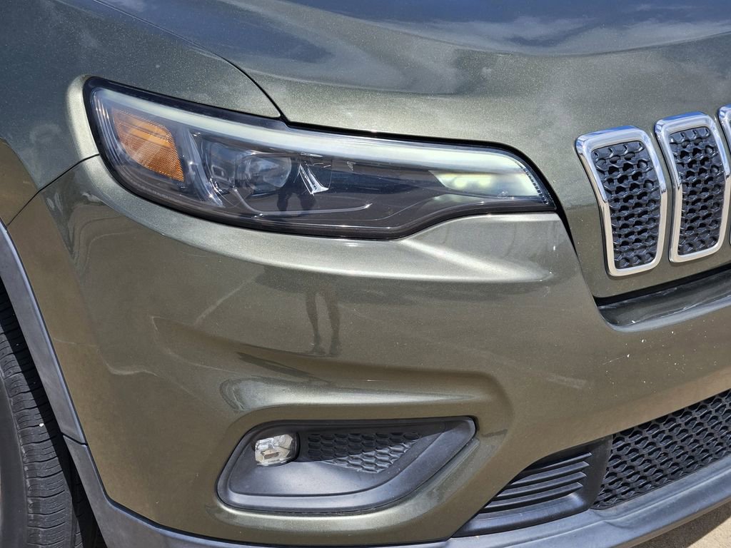 Used 2019 Jeep Cherokee Latitude w/ Popular Appearance Group FWD image 10