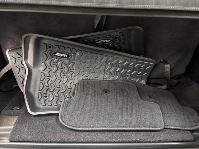 Used 2021 Jeep Wrangler Sport S image 11