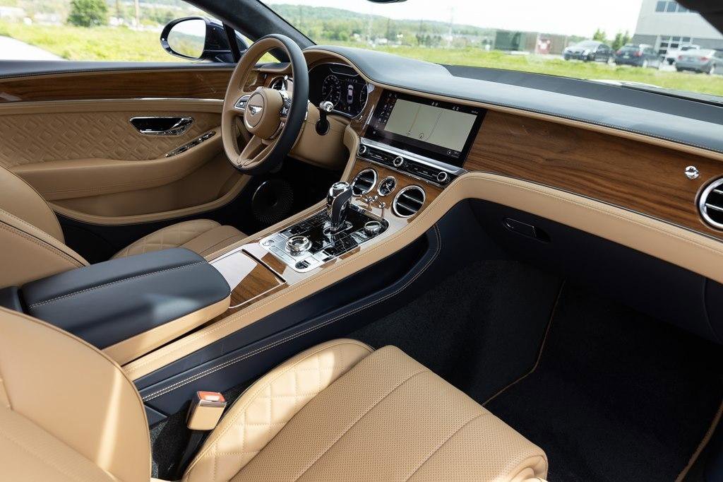 Used 2022 Bentley Continental GT AWD/4WD image 5
