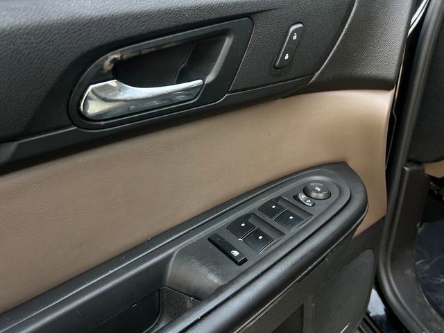 Used 2016 GMC Acadia SLT image 11