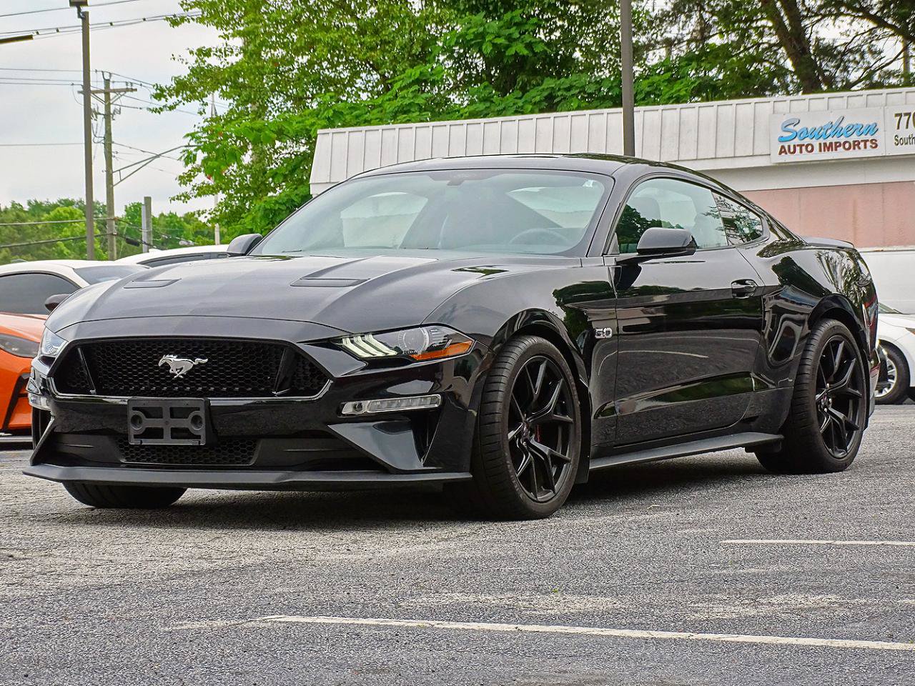 Used 2019 Ford Mustang GT Premium w/ Performance Package - Level 2 RWD image 4
