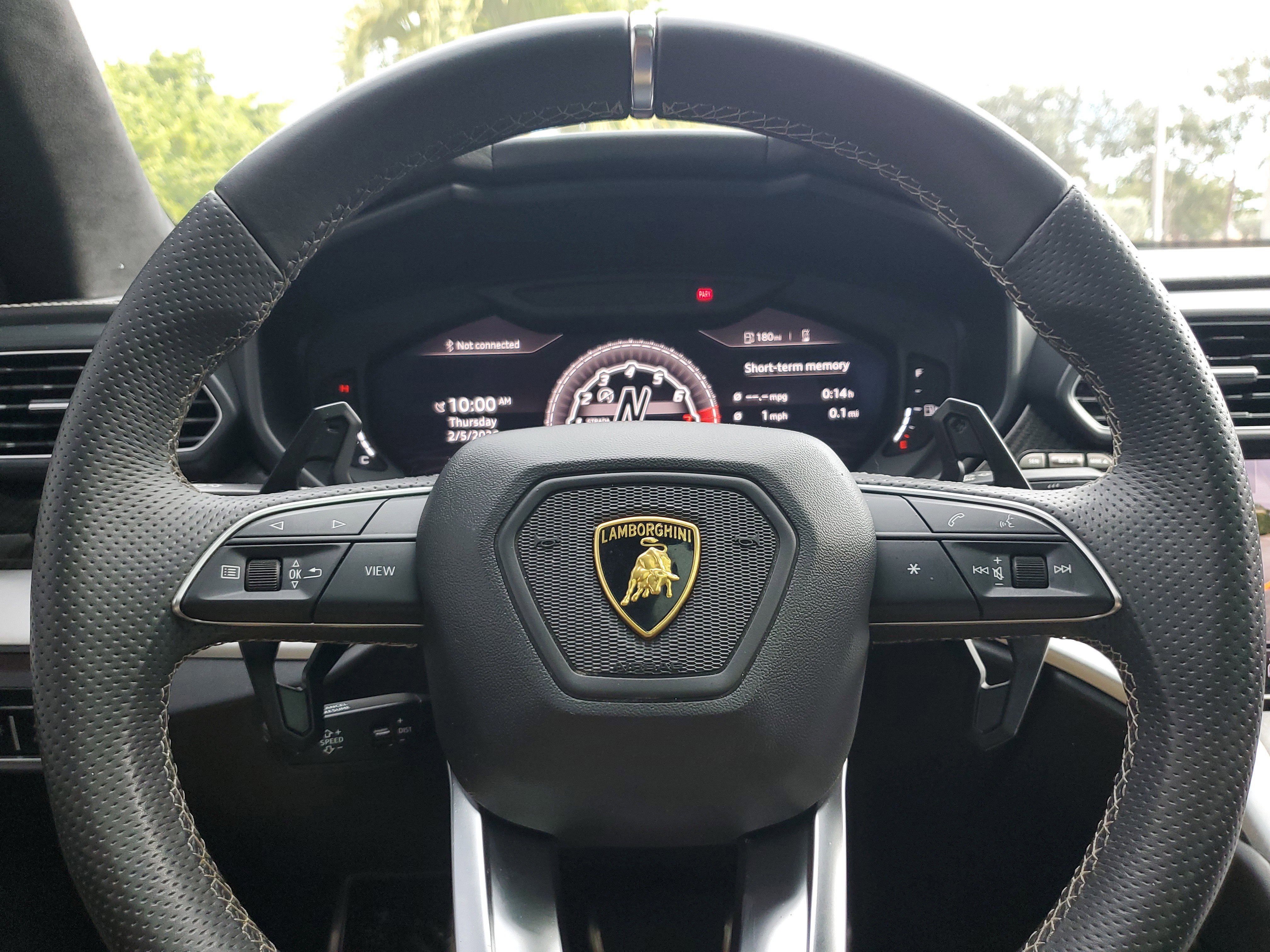 Used 2021 Lamborghini Urus image 29