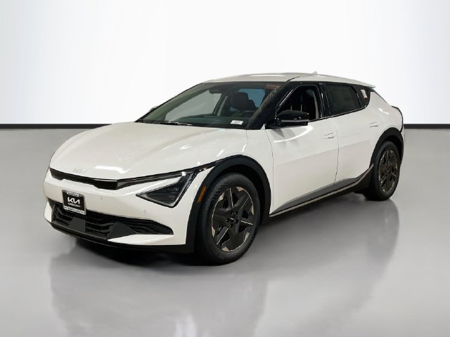 New 2026 Kia EV6 Light RWD image 3
