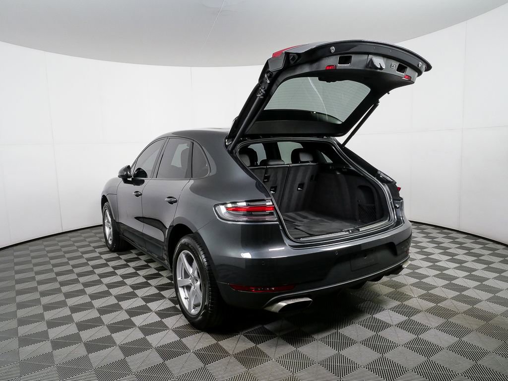 Certified 2020 Porsche Macan image 33