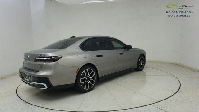 Used 2024 BMW i7 M70 w/ Executive Package image 70