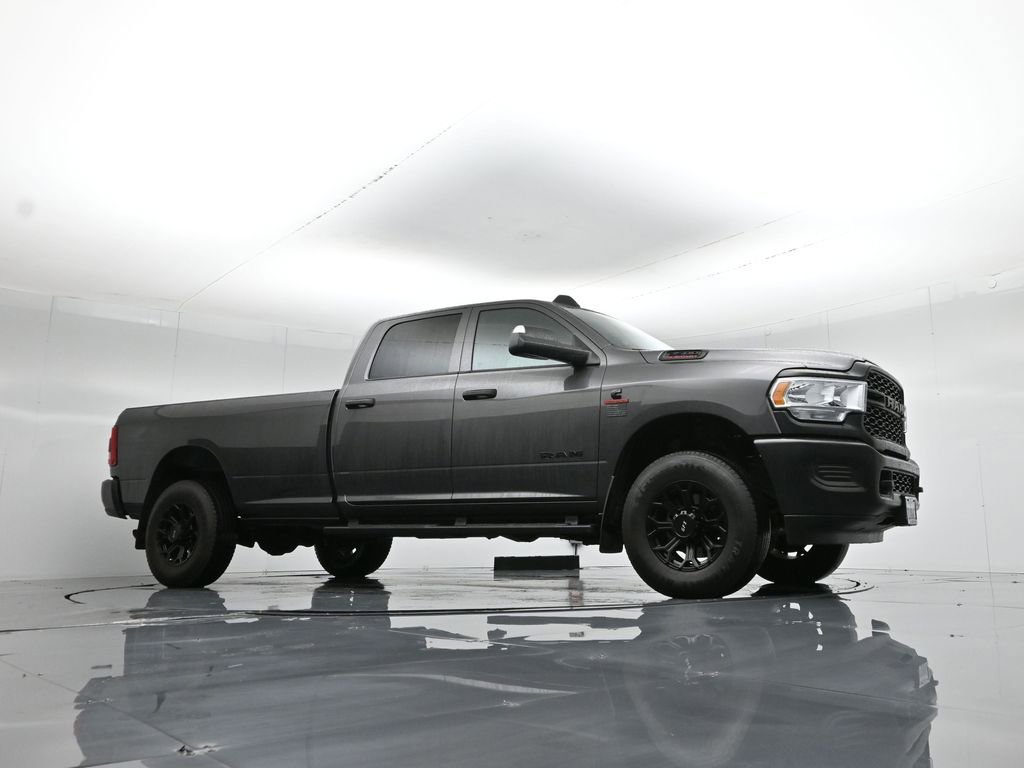Used 2022 RAM 3500 Tradesman w/ Safety Group image 3