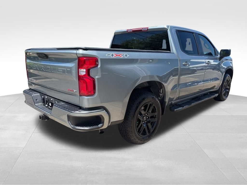 Used 2025 Chevrolet Silverado 1500 RST AWD/4WD image 7