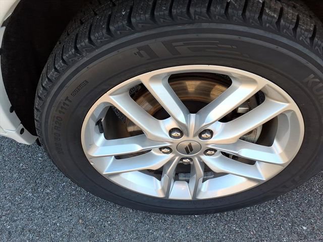 Used 2024 Dodge Durango GT image 11