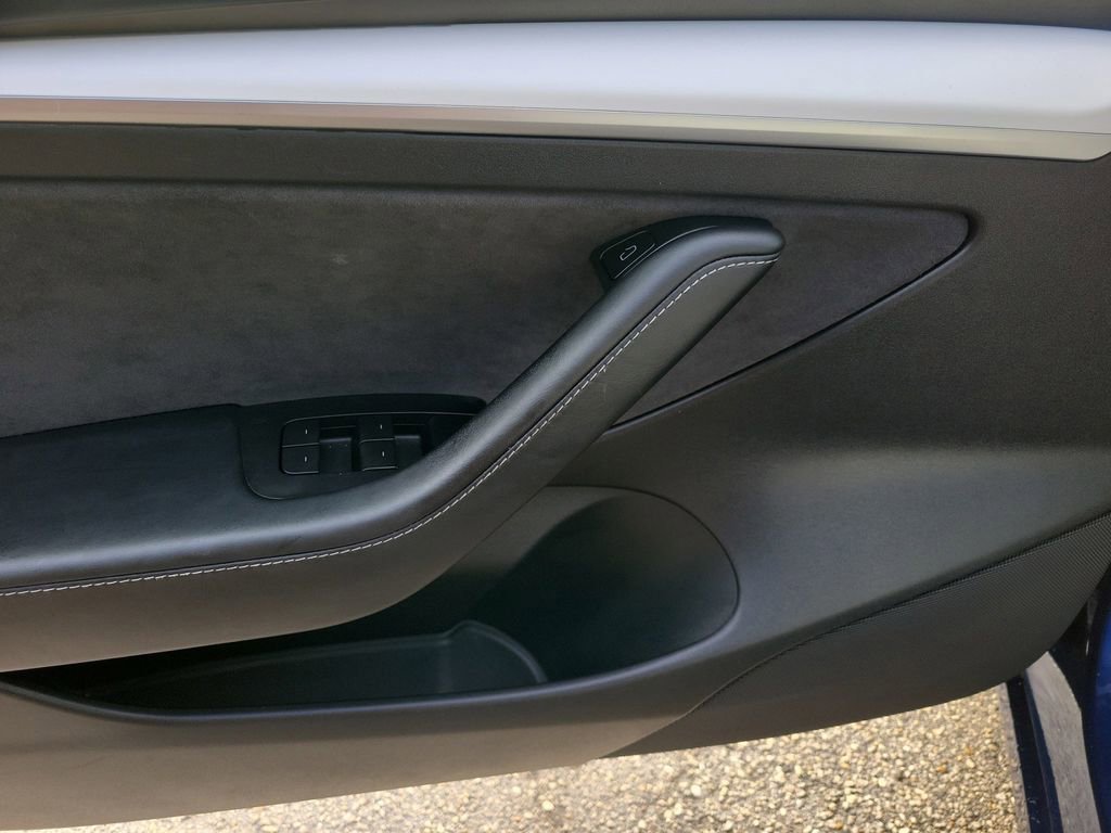 Used 2022 Tesla Model 3 Long Range image 23