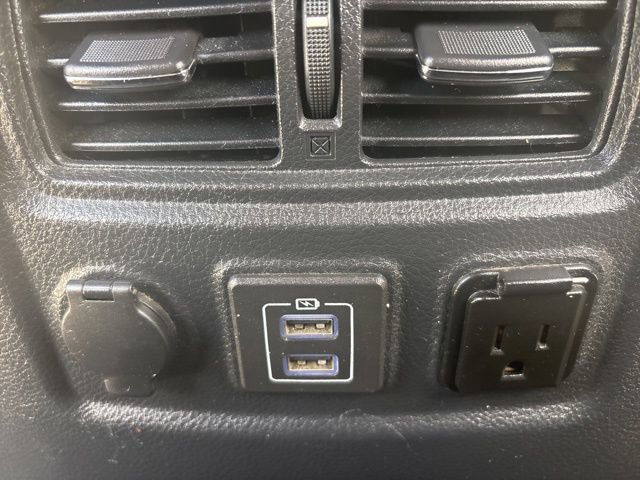 Used 2019 Nissan Titan PRO-4X AWD/4WD image 14