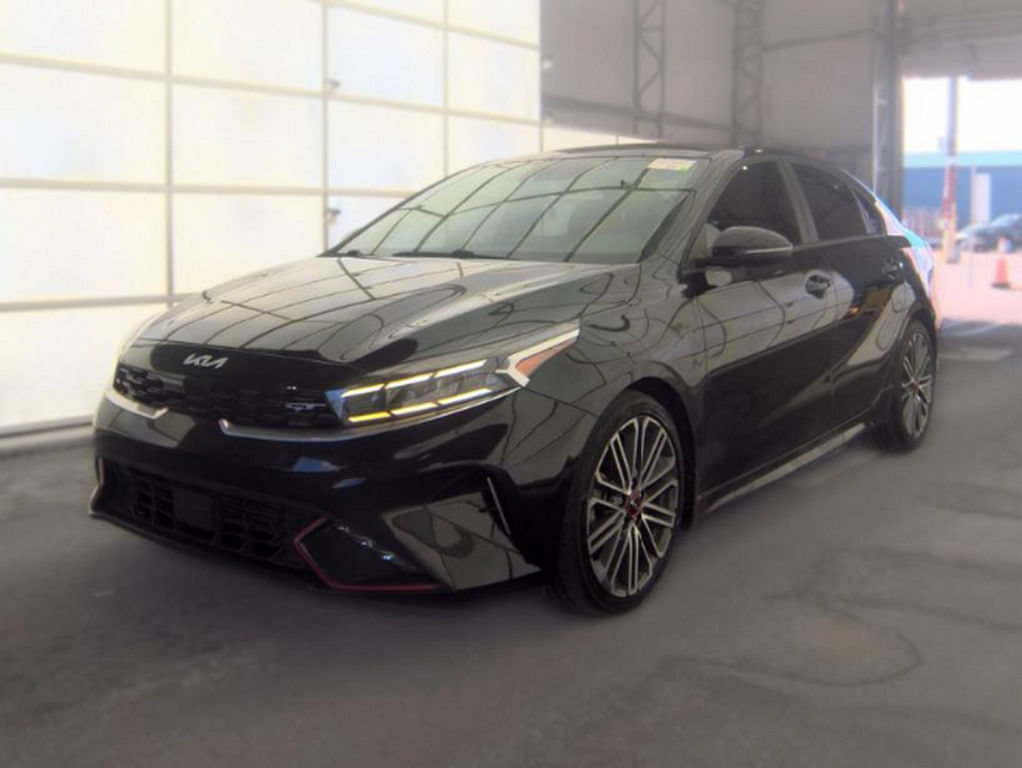 Used 2023 Kia Forte GT FWD image 2