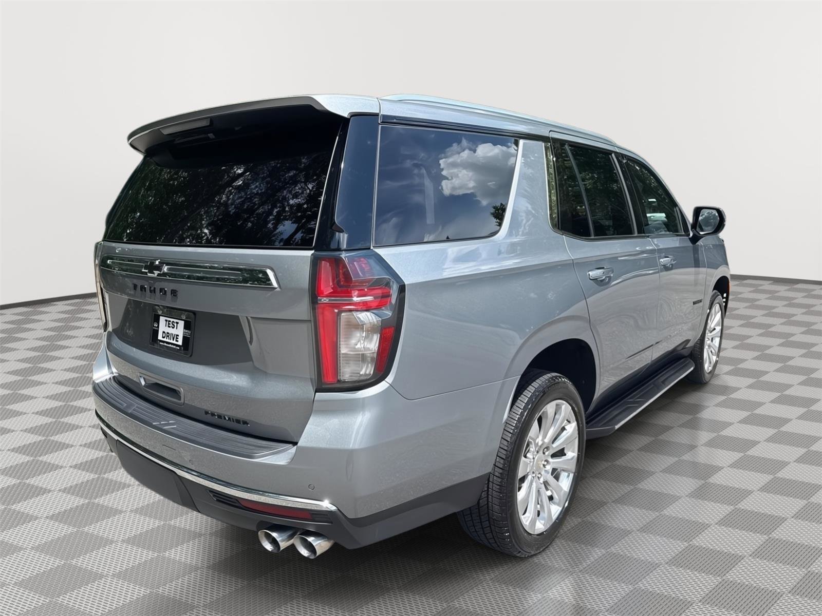 Used 2023 Chevrolet Tahoe Premier AWD/4WD image 6