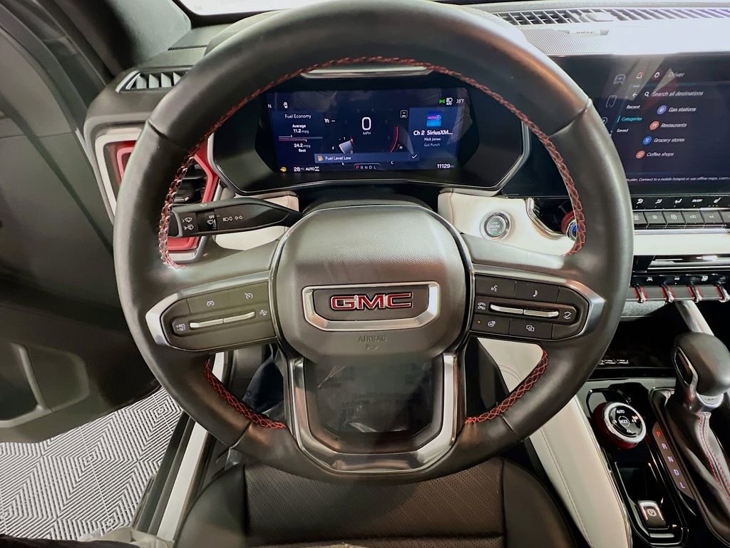 Used 2024 GMC Canyon AT4X image 10