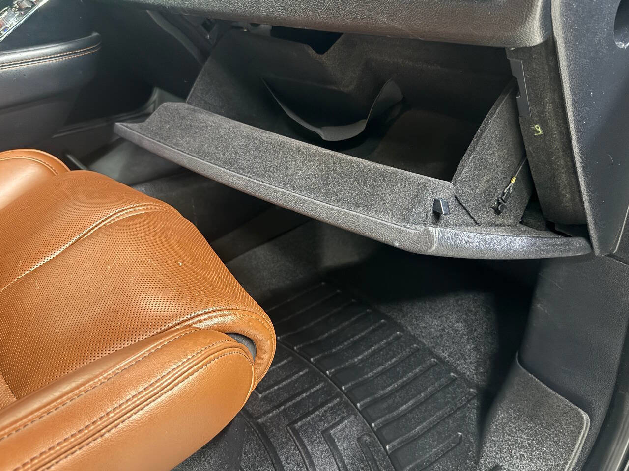 Used 2018 Lincoln Navigator Reserve w/ Technology Package image 38