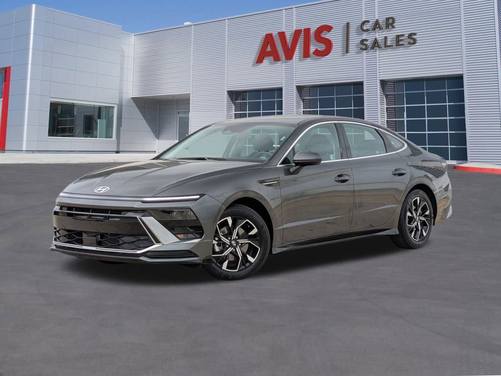Used 2025 Hyundai Sonata SEL image 1