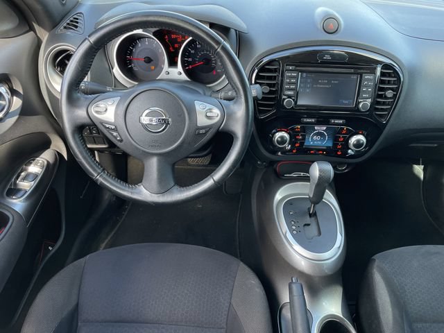 Used 2015 Nissan Juke SV w/ Technology Package FWD image 11