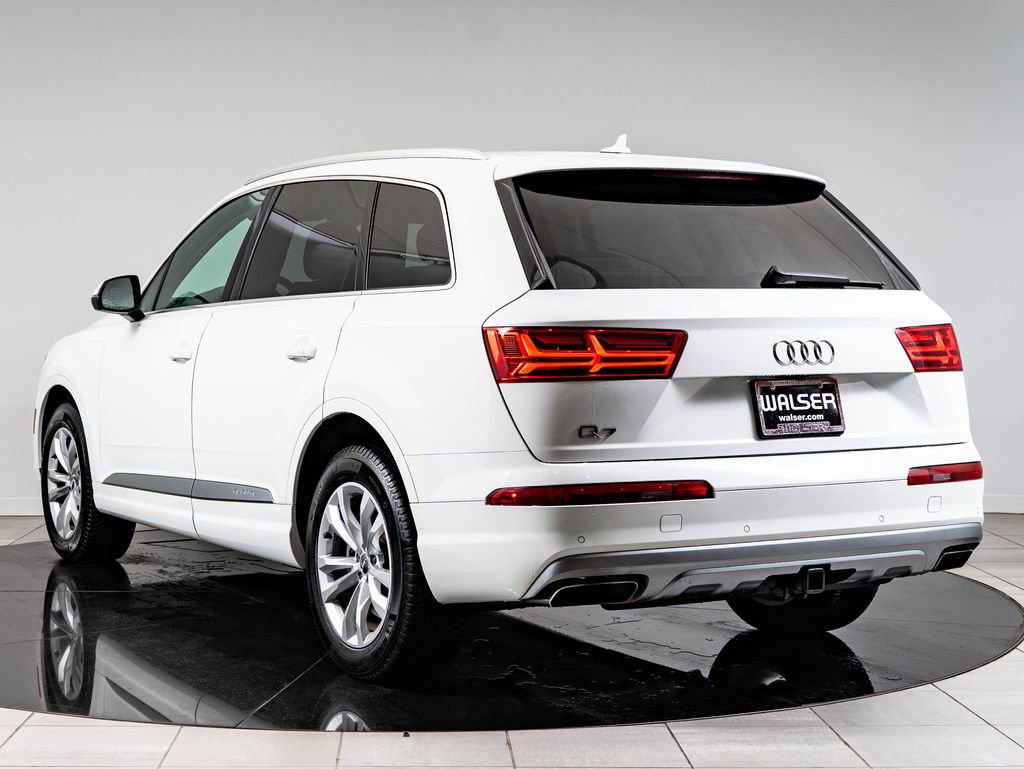 Used 2019 Audi Q7 3.0T Premium w/ Convenience Package AWD/4WD image 6