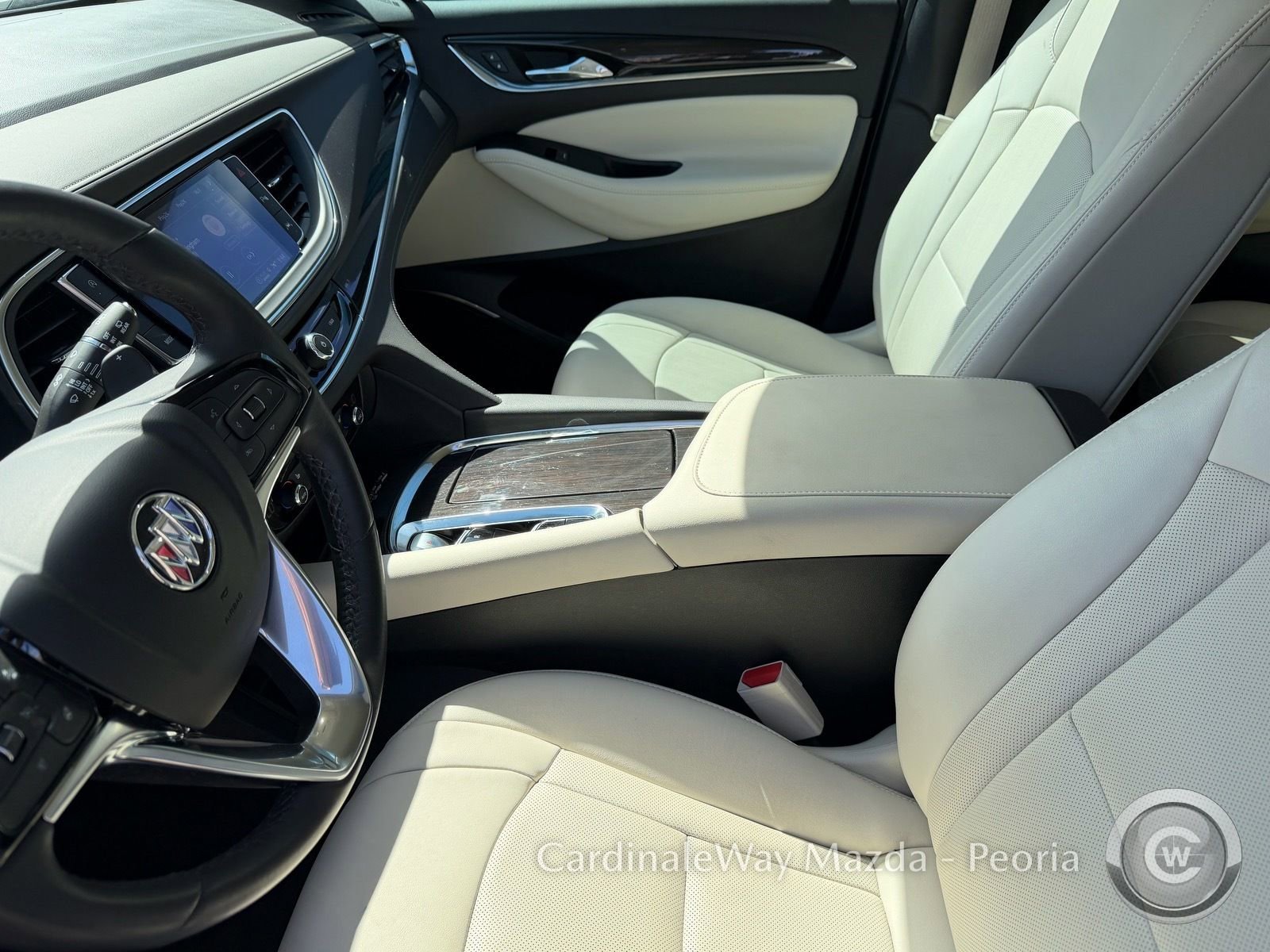 Used 2024 Buick Enclave Essence w/ Technology Package FWD image 17