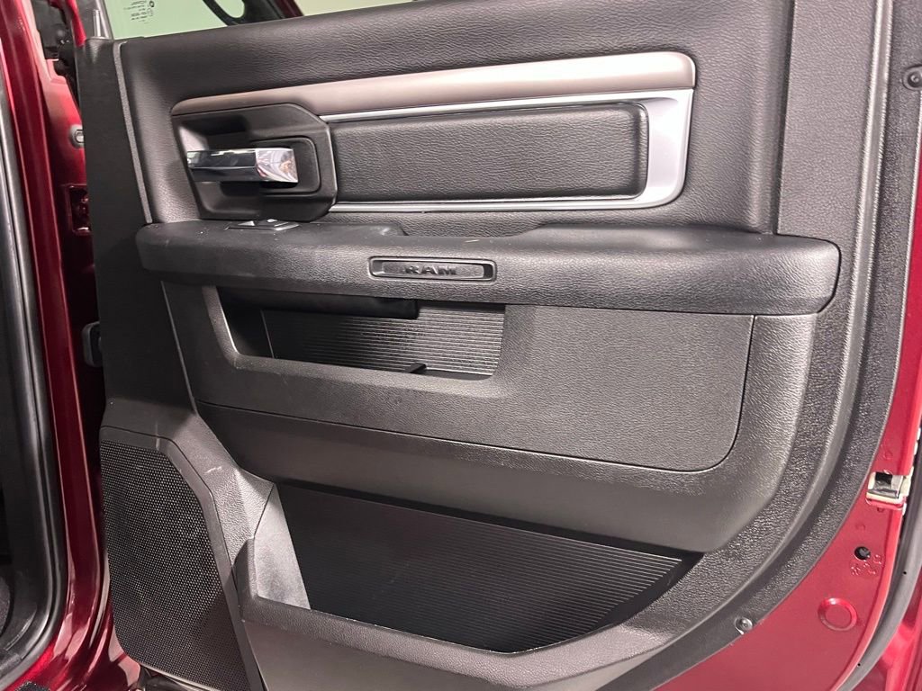 Used 2024 RAM 1500 Classic Warlock image 27