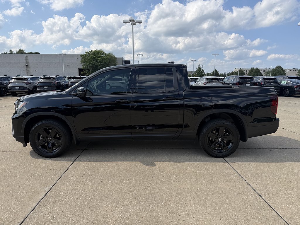 Certified 2022 Honda Ridgeline Black Edition image 3