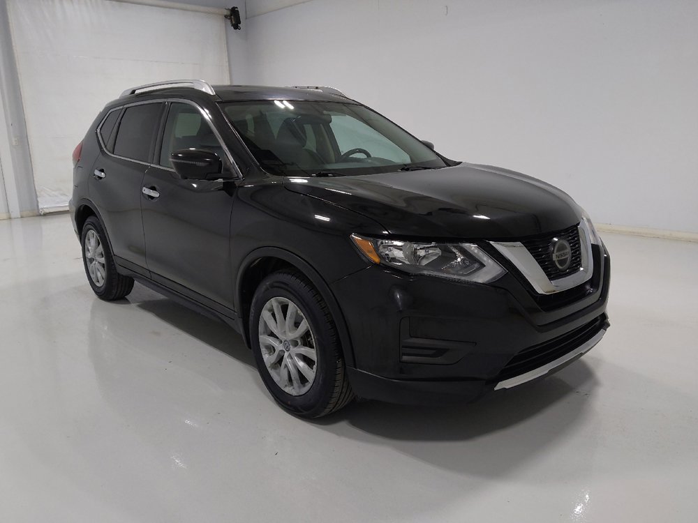 Used 2018 Nissan Rogue SV w/ Premium Package image 13