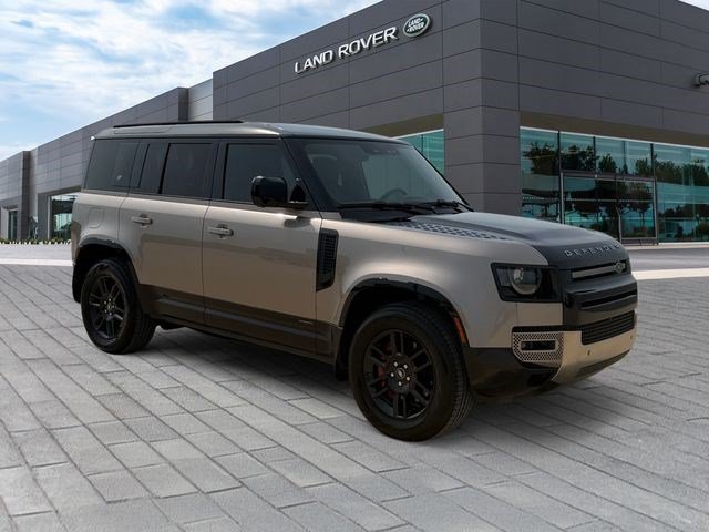 Certified 2023 Land Rover Defender 110 X AWD/4WD image 7