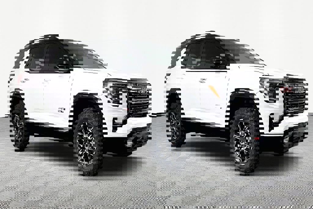 New 2026 GMC Terrain AT4 w/ LPO, Floor Liner Package image 3