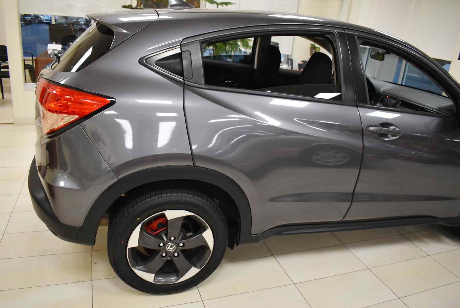 Used 2018 Honda HR-V EX image 53